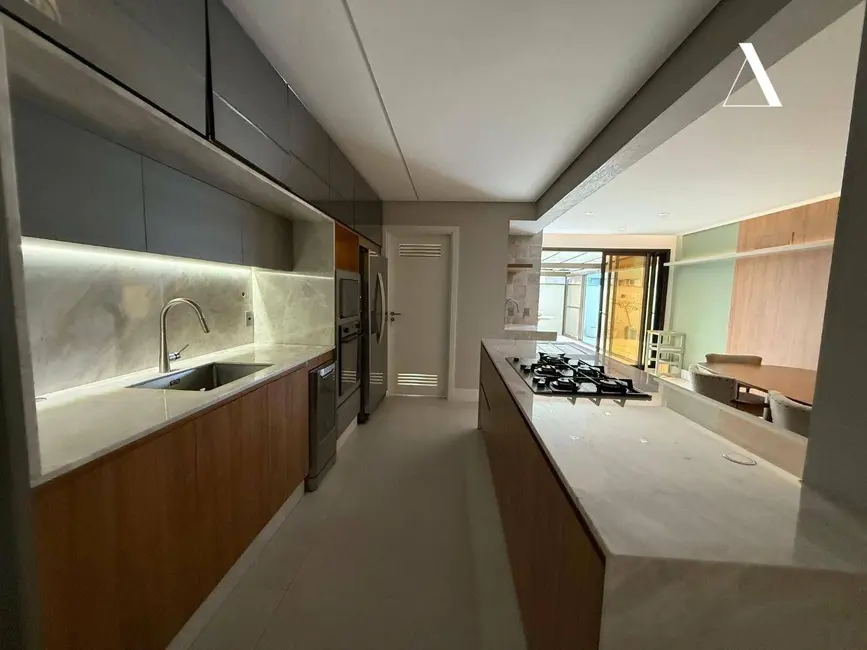 Foto 6 de Apartamento com 3 quartos à venda e para alugar, 240m2 em Anita Garibaldi, Joinville - SC