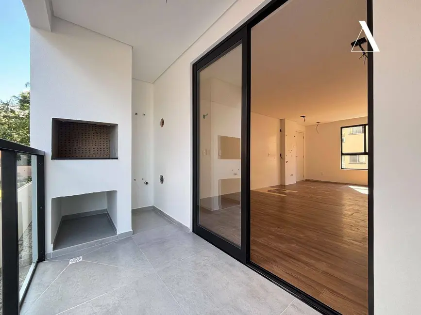 Foto 9 de Apartamento com 3 quartos à venda, 98m2 em Atiradores, Joinville - SC