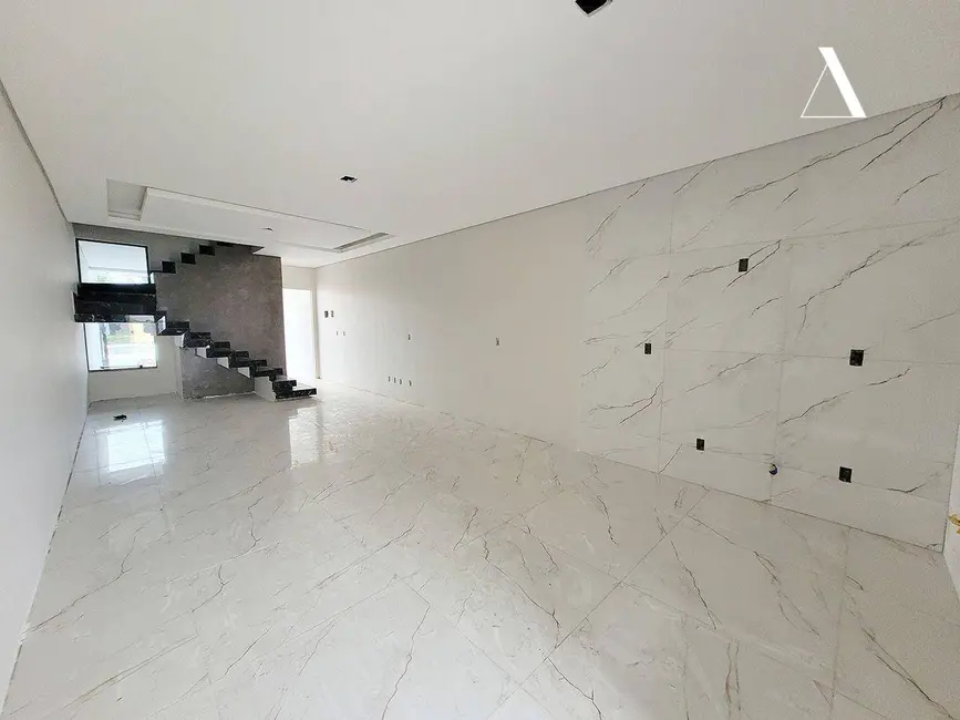 Foto 4 de Casa com 3 quartos à venda, 126m2 em Saguaçu, Joinville - SC