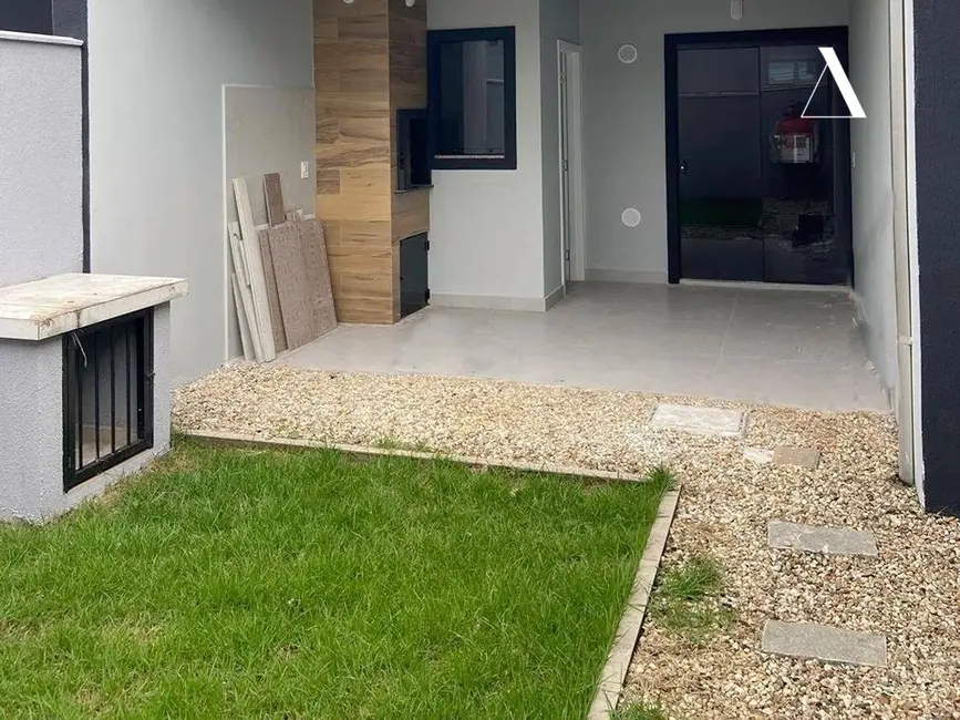 Foto 2 de Casa com 3 quartos à venda, 126m2 em Saguaçu, Joinville - SC