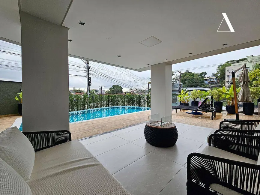 Foto 3 de Apartamento com 3 quartos à venda, 185m2 em Saguaçu, Joinville - SC