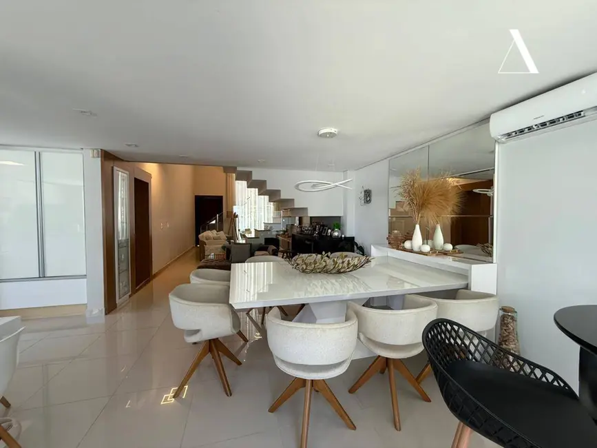 Foto 5 de Casa de Condomínio com 3 quartos à venda, 235m2 em Glória, Joinville - SC