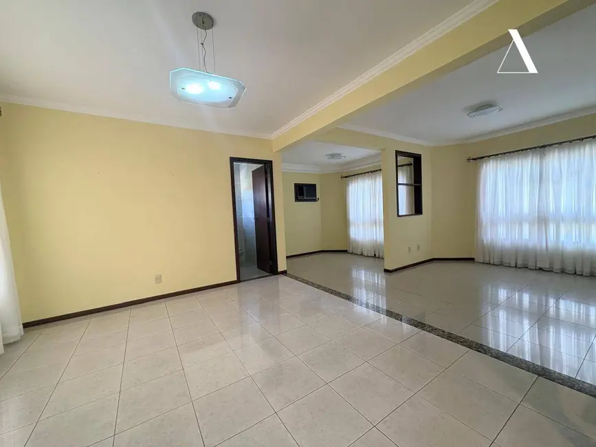 Foto 4 de Casa com 3 quartos à venda, 397m2 em Saguaçu, Joinville - SC