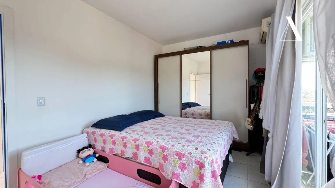 Foto 5 de Apartamento com 2 quartos à venda, 63m2 em Iririú, Joinville - SC