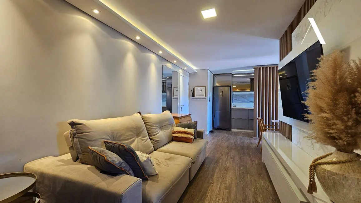 Foto 2 de Apartamento com 2 quartos à venda, 98m2 em Anita Garibaldi, Joinville - SC