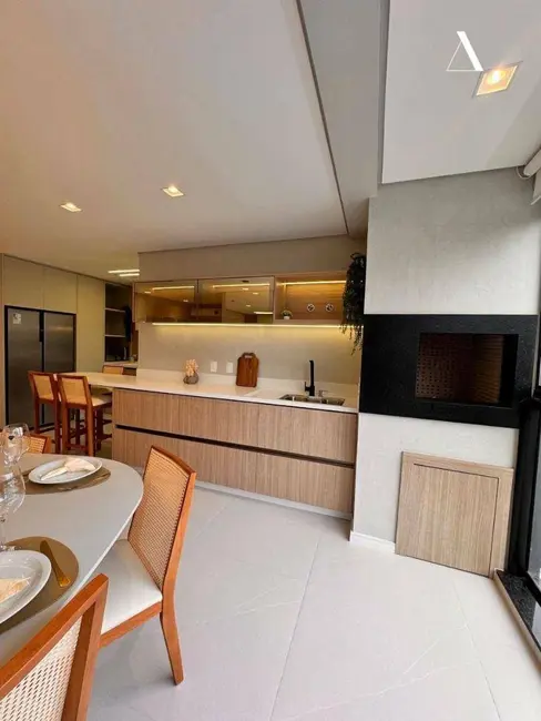 Foto 8 de Apartamento com 2 quartos à venda, 76m2 em Bom Retiro, Joinville - SC