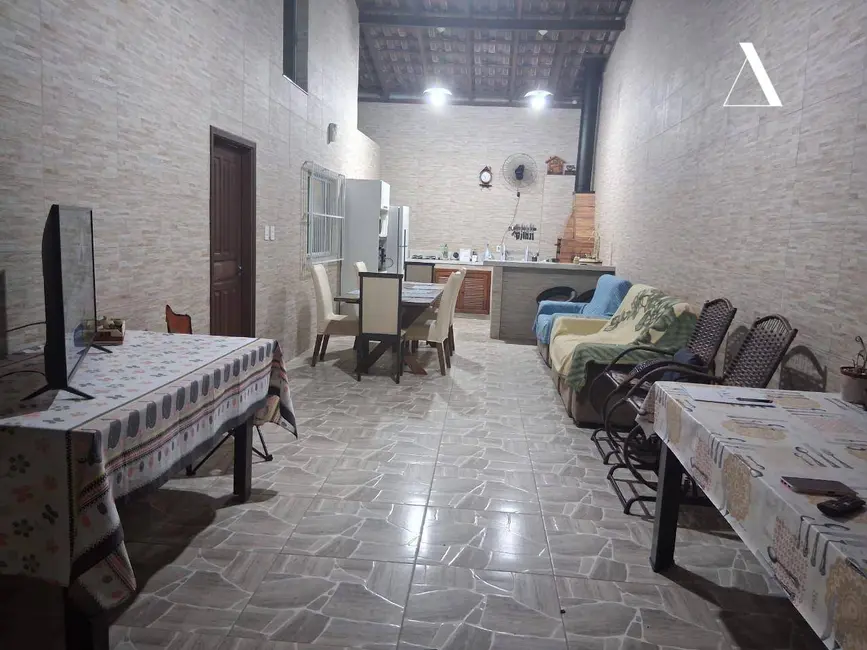 Foto 4 de Casa com 3 quartos à venda, 300m2 em Balneario Barra Do Sul - SC