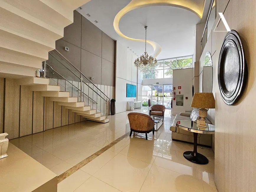 Foto 3 de Apartamento com 3 quartos à venda, 267m2 em Atiradores, Joinville - SC