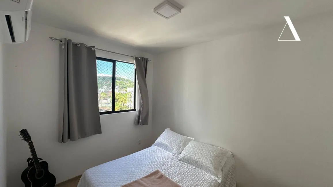 Foto 7 de Apartamento com 2 quartos à venda, 63m2 em Saguaçu, Joinville - SC