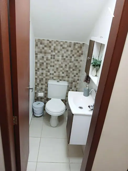 Foto 5 de Casa com 2 quartos à venda, 110m2 em Vila Nova, Joinville - SC