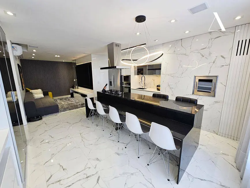 Apartamento com 3 quartos à venda, 135m2 em Anita Garibaldi, Joinville - SC - imagem 5 Foto 5 de Apartamento com 3 quartos à venda, 135m2 em Anita Garibaldi, Joinville - SC