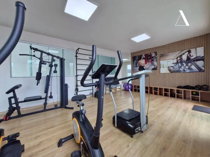 Foto 8 de Apartamento com 3 quartos à venda, 177m2 em Santa Catarina, Joinville - SC