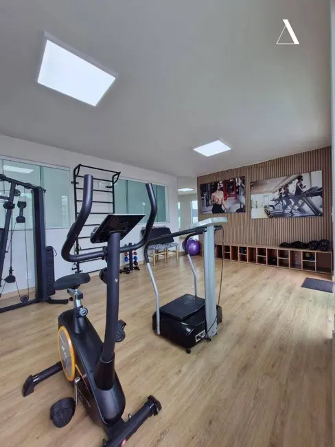 Foto 9 de Apartamento com 3 quartos à venda, 177m2 em Santa Catarina, Joinville - SC