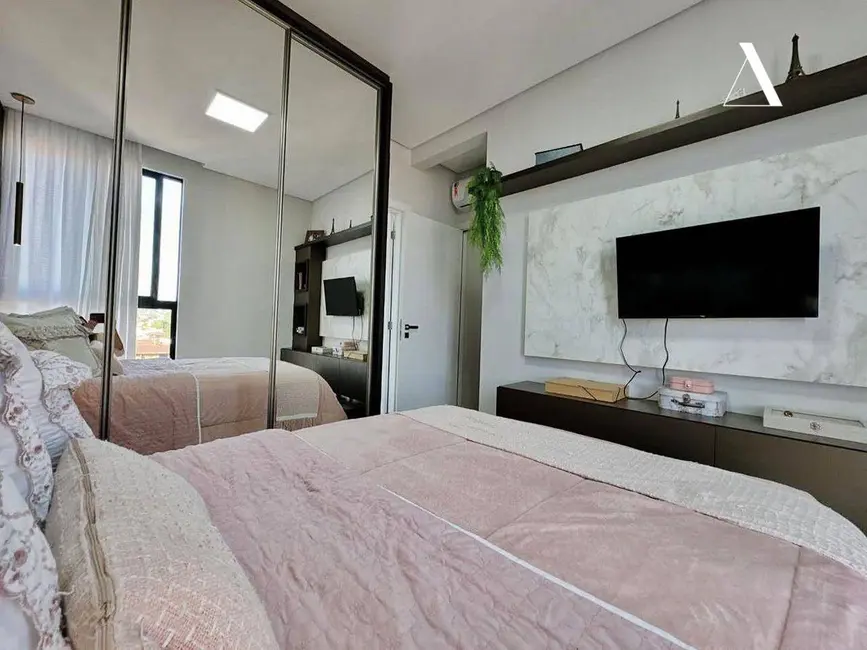 Foto 8 de Apartamento com 2 quartos à venda, 90m2 em Floresta, Joinville - SC