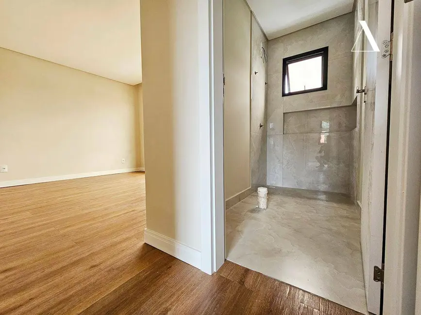 Foto 9 de Casa com 3 quartos à venda, 113m2 em Glória, Joinville - SC