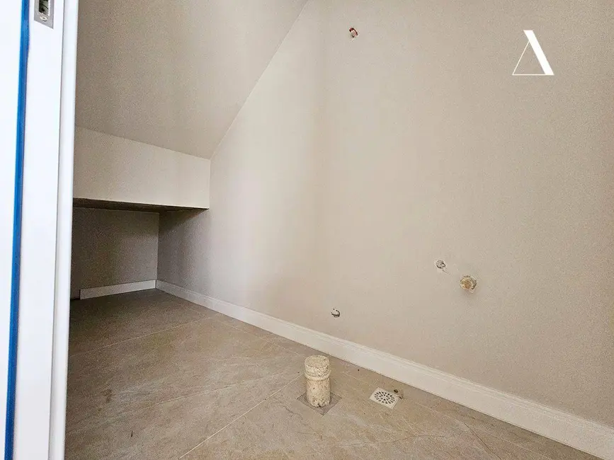 Foto 6 de Casa com 3 quartos à venda, 113m2 em Glória, Joinville - SC