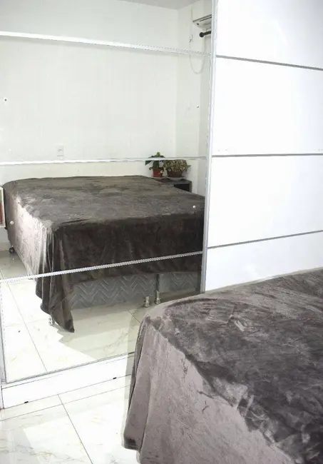 Foto 9 de Casa com 2 quartos à venda, 71m2 em Vila Nova, Joinville - SC