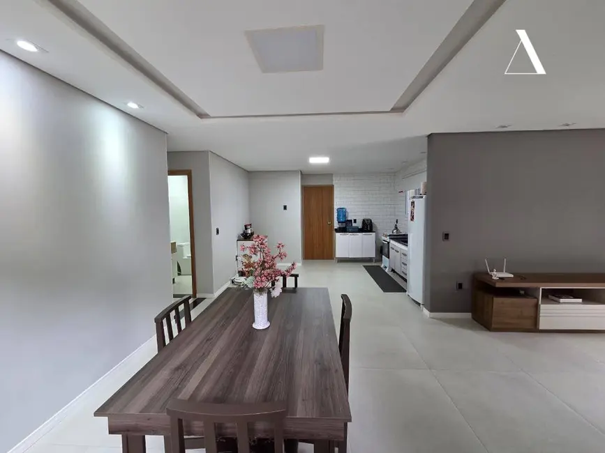 Casa com 3 quartos à venda, 260m2 em Aventureiro, Joinville - SC - imagem 9 Foto 9 de Casa com 3 quartos à venda, 260m2 em Aventureiro, Joinville - SC