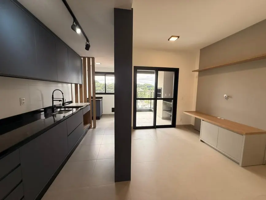 Foto 4 de Apartamento com 2 quartos à venda e para alugar, 110m2 em Glória, Joinville - SC