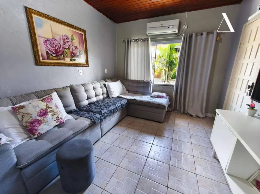 Casa com 3 quartos à venda, 398m2 em Parque Guarani, Joinville - SC - imagem 7 Foto 7 de Casa com 3 quartos à venda, 398m2 em Parque Guarani, Joinville - SC