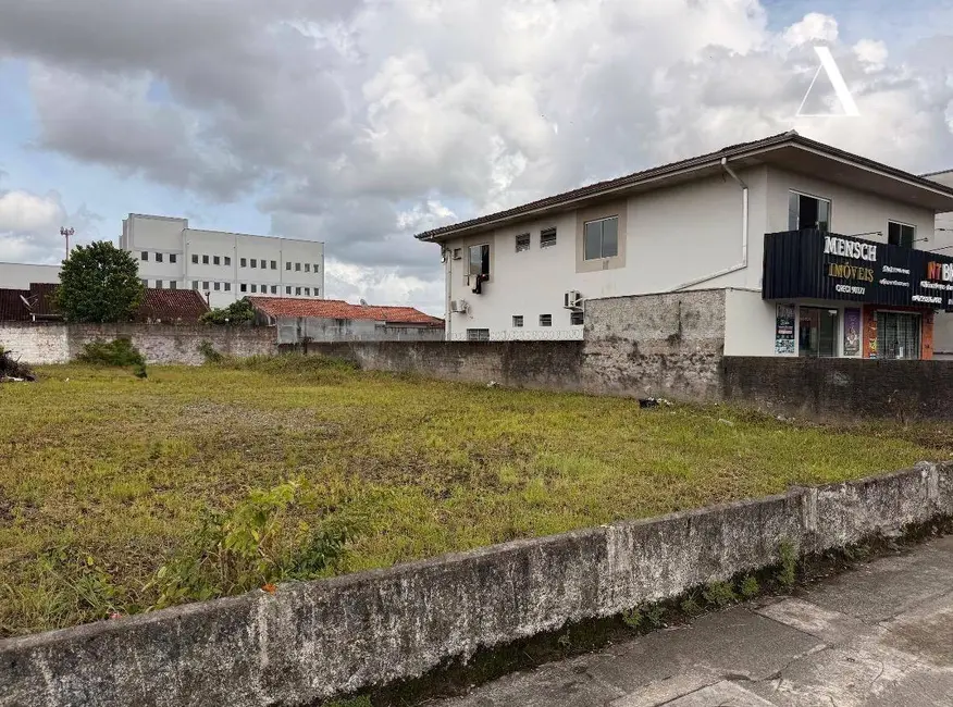 Foto 3 de Terreno / Lote à venda, 405m2 em Guanabara, Joinville - SC