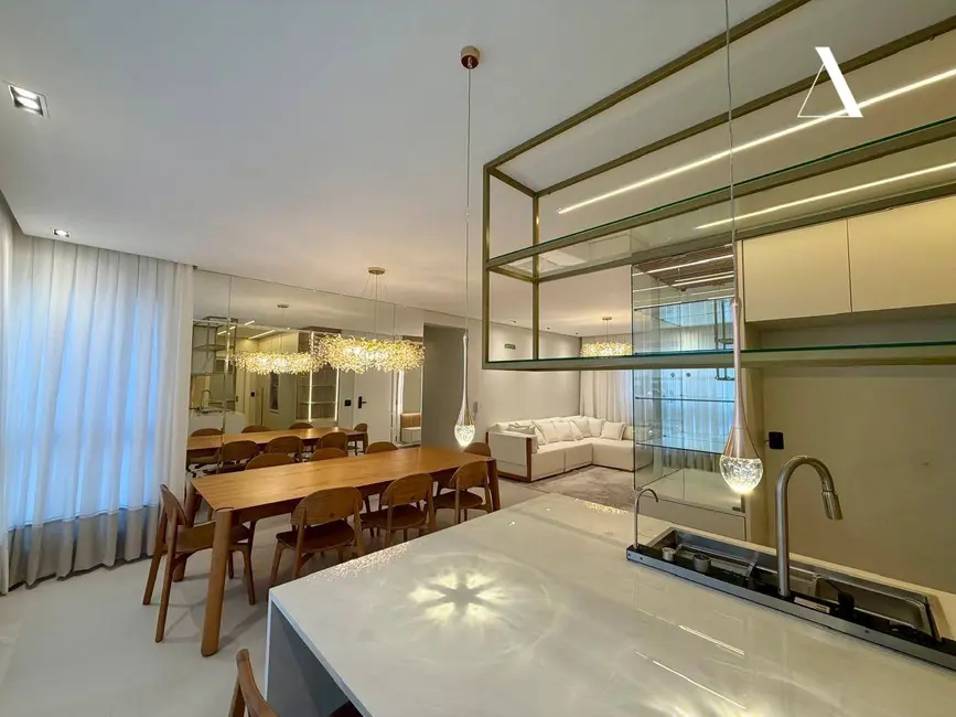 Foto 4 de Apartamento com 3 quartos à venda, 205m2 em América, Joinville - SC