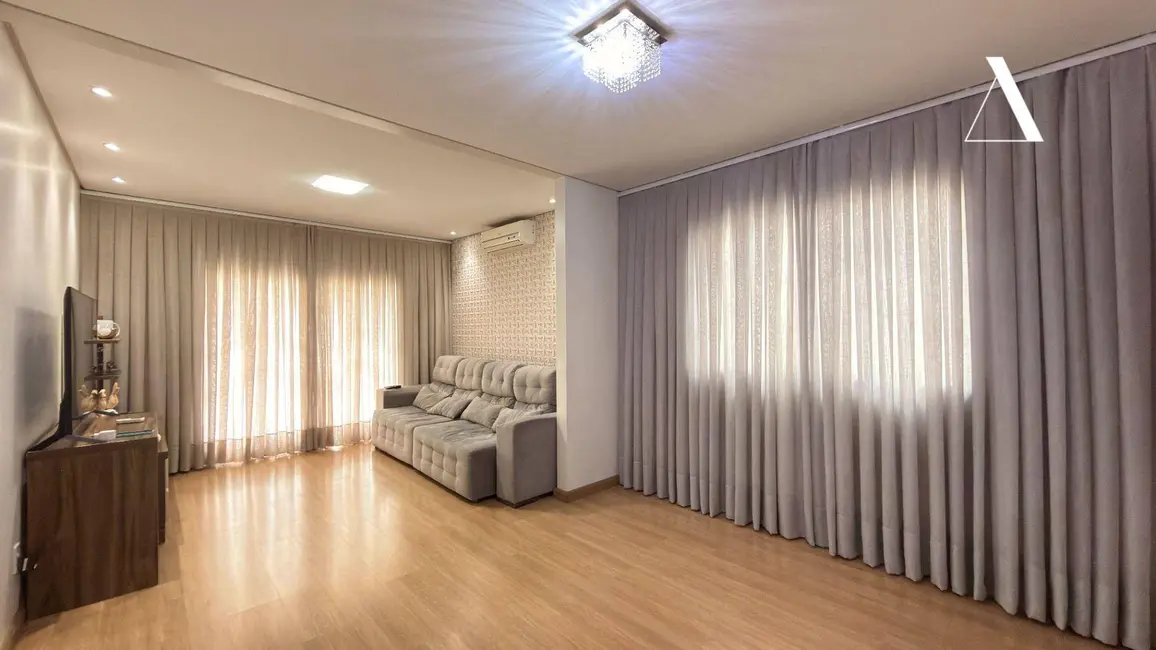 Foto 3 de Casa com 2 quartos à venda, 360m2 em Itaum, Joinville - SC