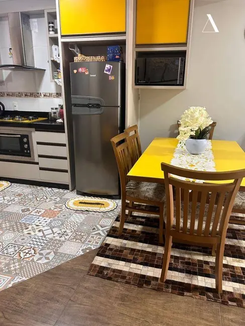 Foto 5 de Casa de Condomínio com 2 quartos à venda, 95m2 em São Marcos, Joinville - SC