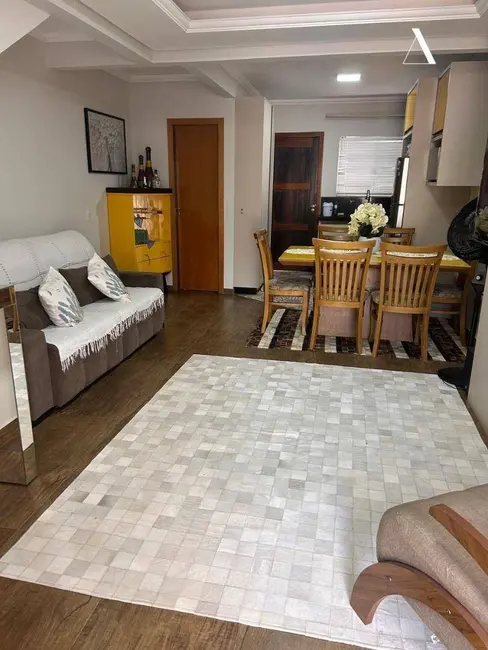 Foto 2 de Casa de Condomínio com 2 quartos à venda, 95m2 em São Marcos, Joinville - SC