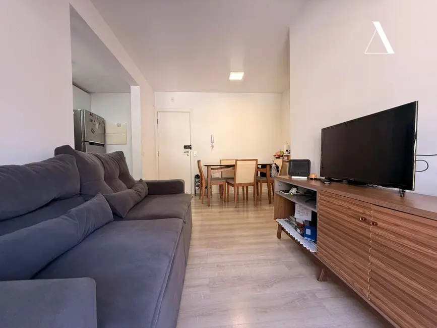 Foto 3 de Apartamento com 2 quartos à venda, 61m2 em Costa e Silva, Joinville - SC