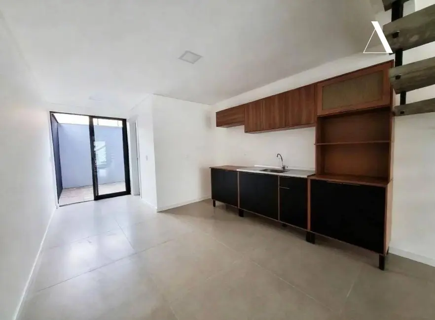 Foto 4 de Casa com 2 quartos à venda, 69m2 em Costa e Silva, Joinville - SC