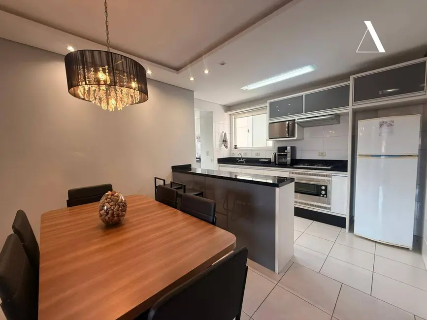 Foto 1 de Apartamento com 3 quartos à venda, 79m2 em Santo Antônio, Joinville - SC