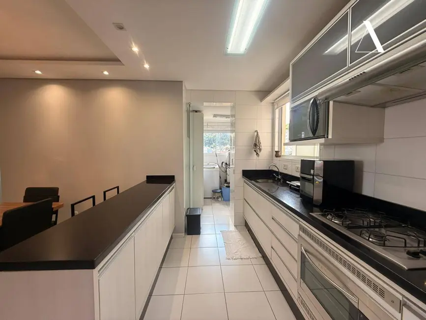 Foto 4 de Apartamento com 3 quartos à venda, 79m2 em Santo Antônio, Joinville - SC