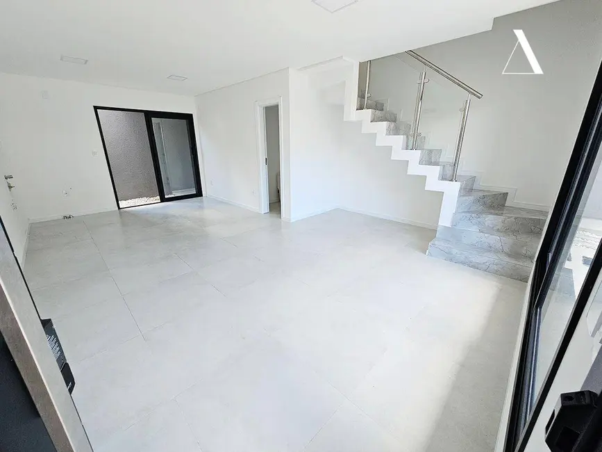 Foto 4 de Casa com 3 quartos à venda, 88m2 em América, Joinville - SC