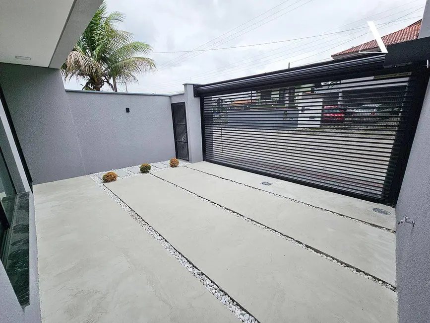 Casa com 3 quartos à venda, 86m2 em América, Joinville - SC - imagem 3 Foto 3 de Casa com 3 quartos à venda, 86m2 em América, Joinville - SC