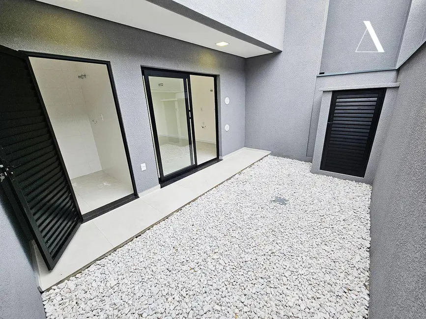 Casa com 3 quartos à venda, 86m2 em América, Joinville - SC - imagem 6 Foto 6 de Casa com 3 quartos à venda, 86m2 em América, Joinville - SC