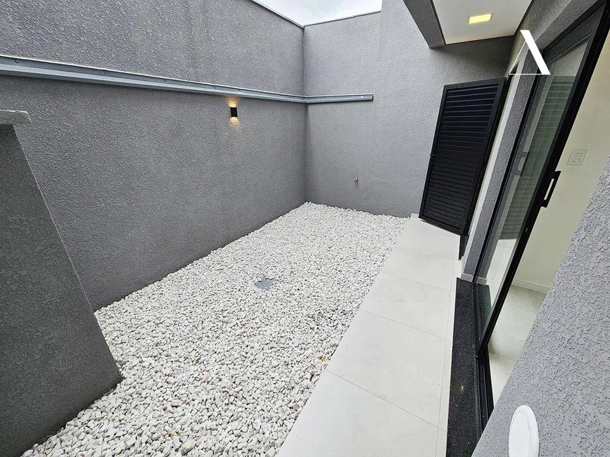 Casa com 3 quartos à venda, 86m2 em América, Joinville - SC - imagem 5 Foto 5 de Casa com 3 quartos à venda, 86m2 em América, Joinville - SC