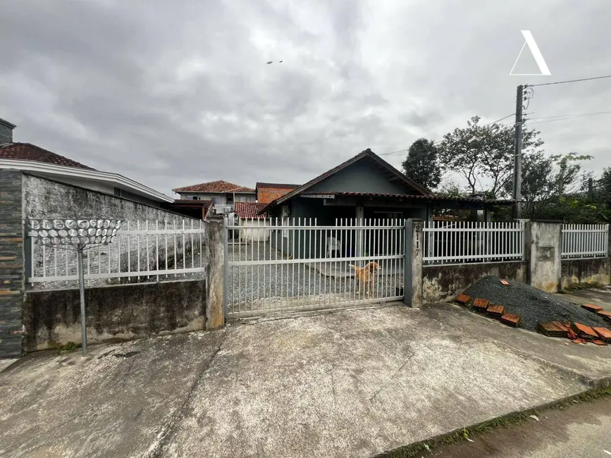 Foto 1 de Casa com 4 quartos à venda, 288m2 em Jardim Iririú, Joinville - SC