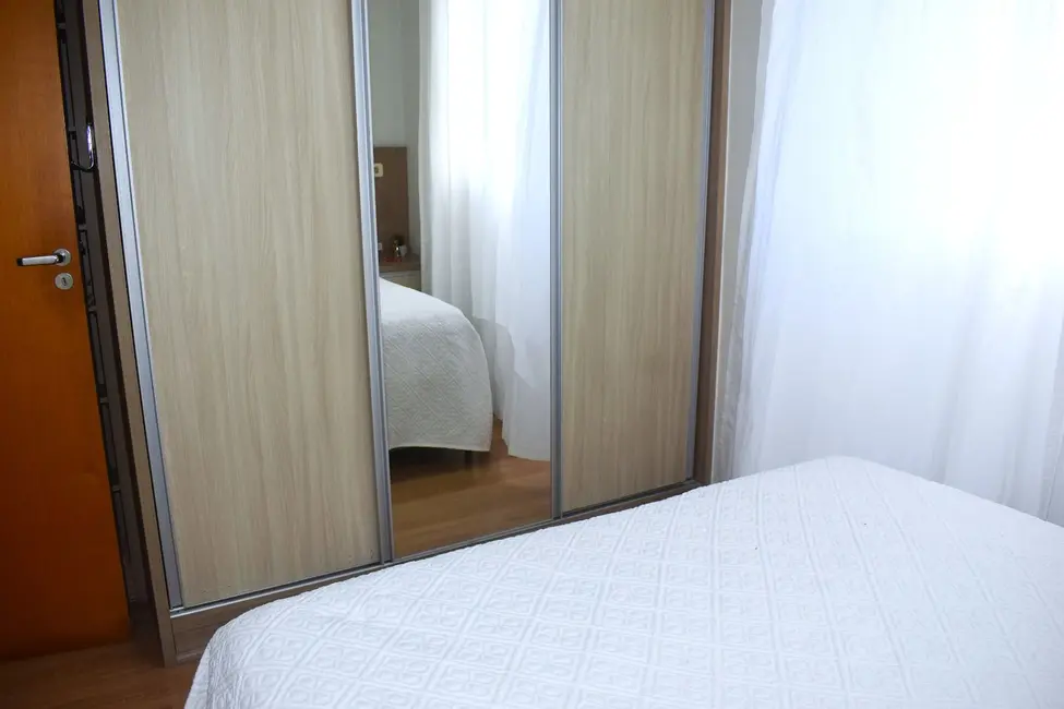 Foto 8 de Apartamento com 2 quartos à venda, 80m2 em Santo Antônio, Joinville - SC