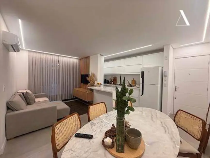 Foto 4 de Apartamento com 2 quartos à venda, 81m2 em Costa e Silva, Joinville - SC