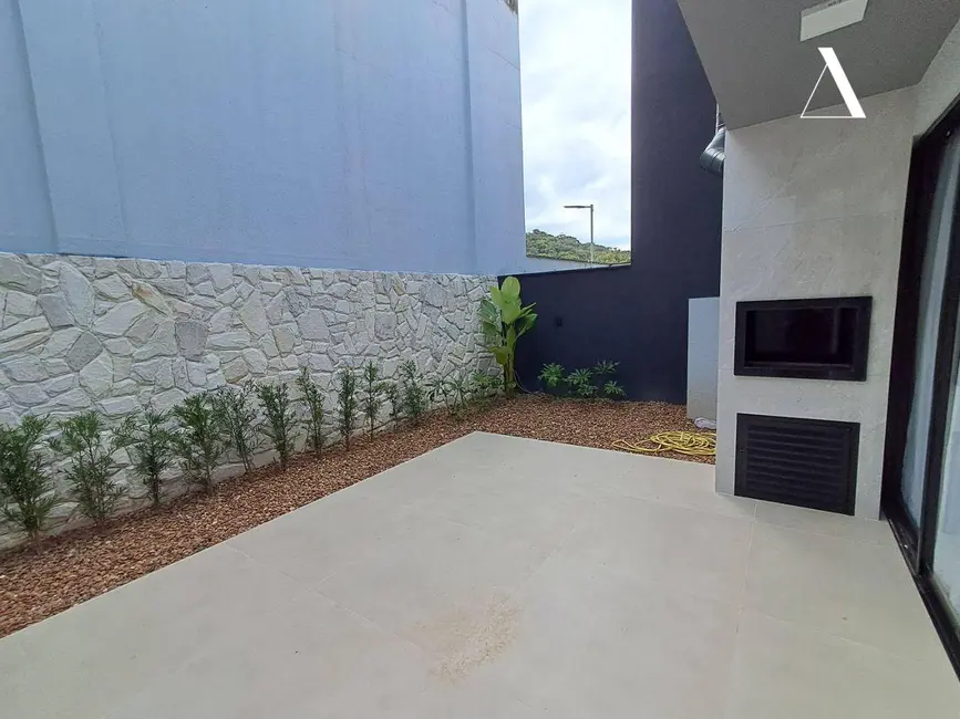 Foto 6 de Casa de Condomínio com 3 quartos para alugar, 160m2 em Glória, Joinville - SC