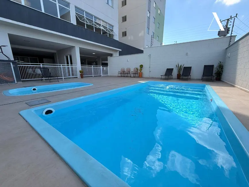 Foto 2 de Apartamento com 2 quartos à venda, 76m2 em Costa e Silva, Joinville - SC