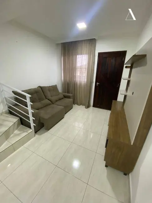Foto 3 de Casa com 2 quartos à venda, 68m2 em Costa e Silva, Joinville - SC