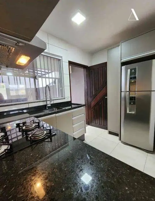 Foto 6 de Casa com 2 quartos à venda, 68m2 em Costa e Silva, Joinville - SC