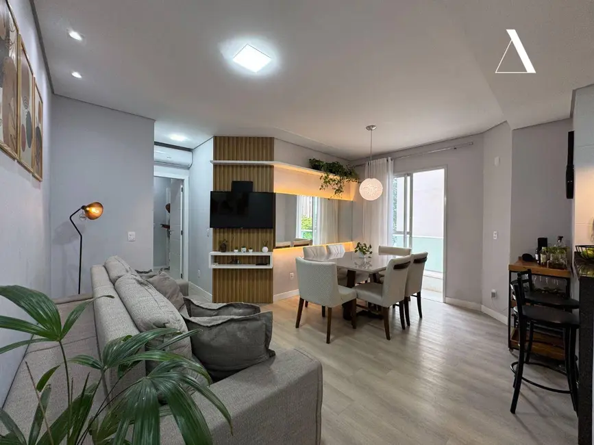 Foto 3 de Apartamento com 3 quartos à venda, 108m2 em Centro, Joinville - SC