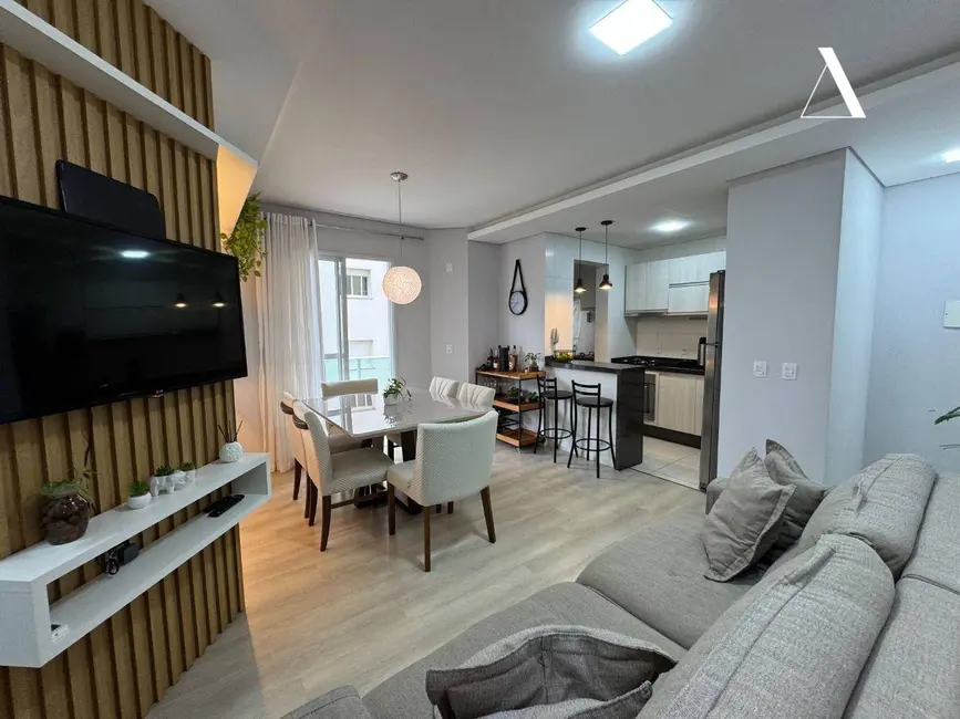 Foto 1 de Apartamento com 3 quartos à venda, 108m2 em Centro, Joinville - SC