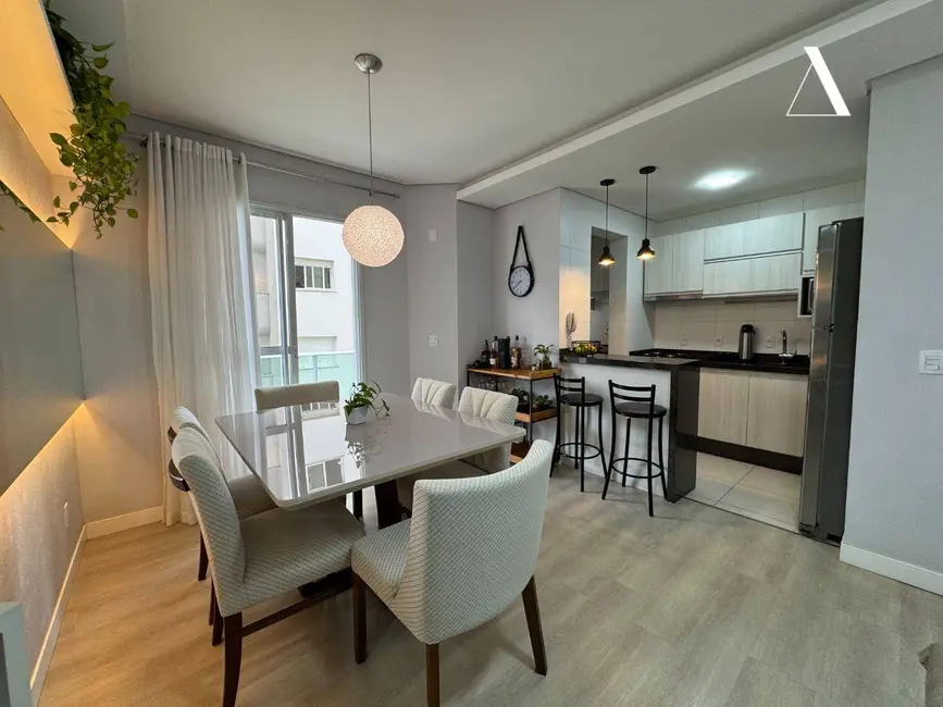 Foto 6 de Apartamento com 3 quartos à venda, 108m2 em Centro, Joinville - SC