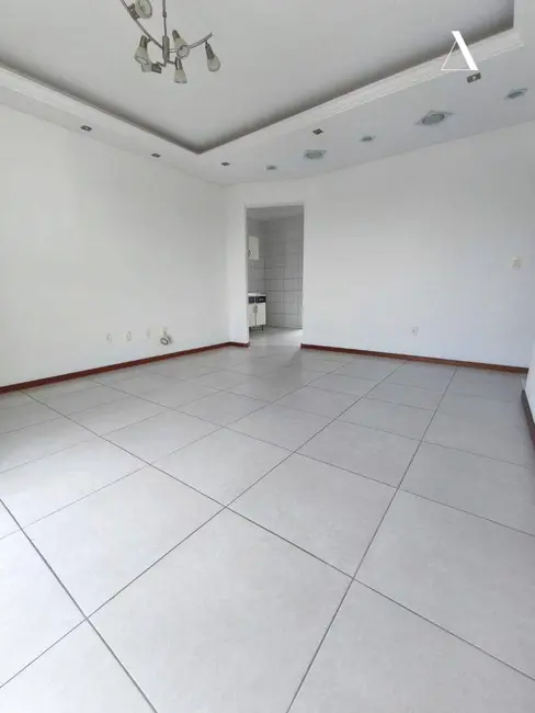 Foto 3 de Apartamento com 3 quartos à venda, 84m2 em Santo Antônio, Joinville - SC