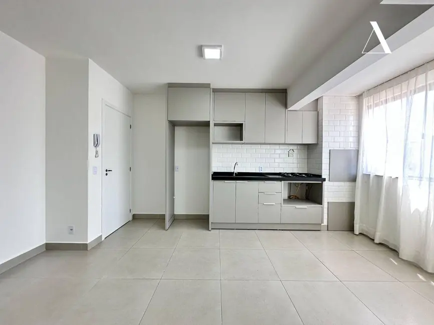 Foto 2 de Apartamento com 3 quartos à venda, 73m2 em Iririú, Joinville - SC
