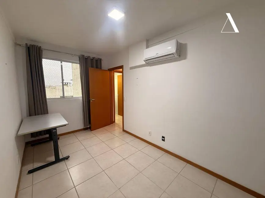Foto 5 de Apartamento com 2 quartos à venda, 64m2 em Santo Antônio, Joinville - SC